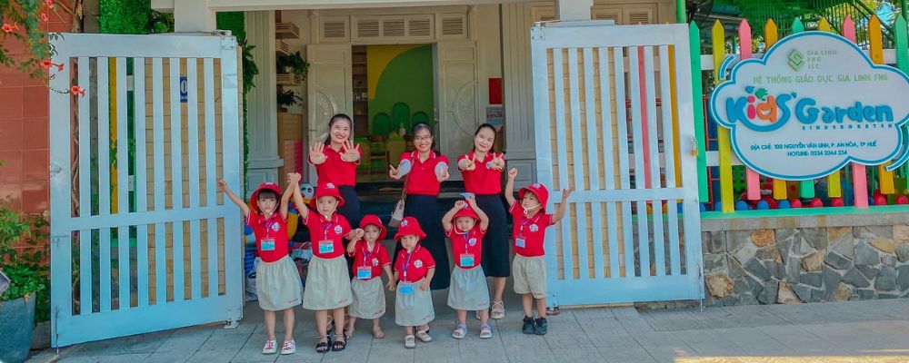 Hợp Tác Giữa Nhà Trường, Gia Đình và Cộng Đồng: Chìa Khóa Thành Công