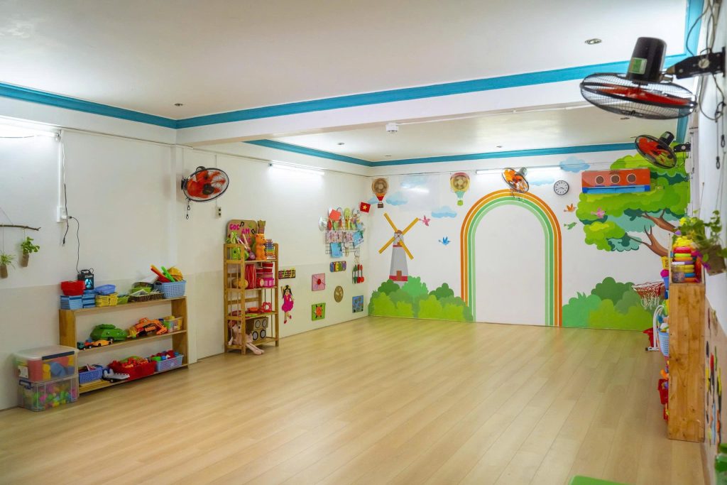 Hệ Thống Giáo Dục Gia Linh FNG Khởi Đầu Vững Chắc Cho Con