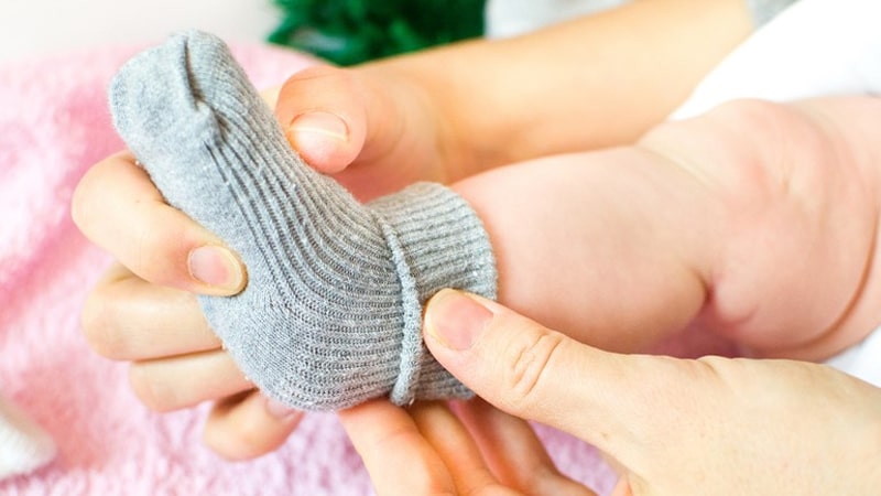 Nguyên Tắc “4 Ấm, 1 Lạnh” – Giữ Ấm Cho Trẻ Mầm Non Mùa Đông