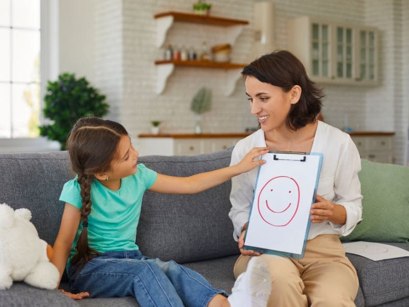 Lợi Ích Tuyệt Vời Của Trí Tuệ Cảm Xúc (EQ) Đối Với Sự Phát Triển Của Trẻ Mầm Non