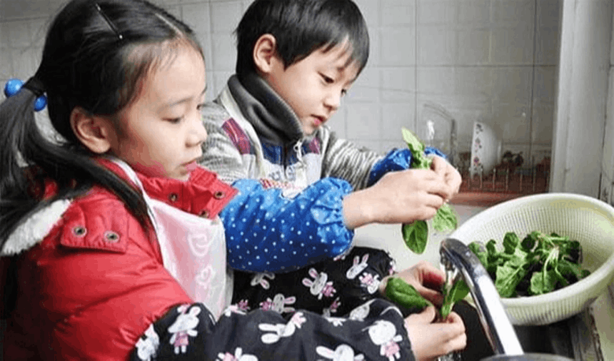 Muốn Con "Hóa Rồng", Ba Mẹ Cần Biết "Tàn Nhẫn" Đúng Lúc